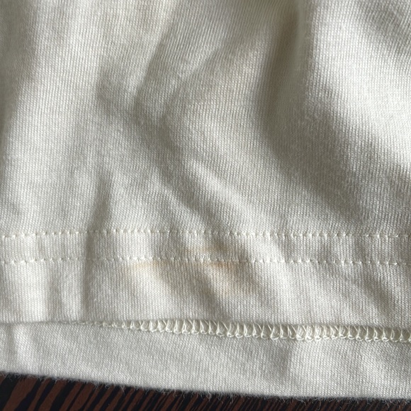 Shell T-Shirt - Picture 4 of 5